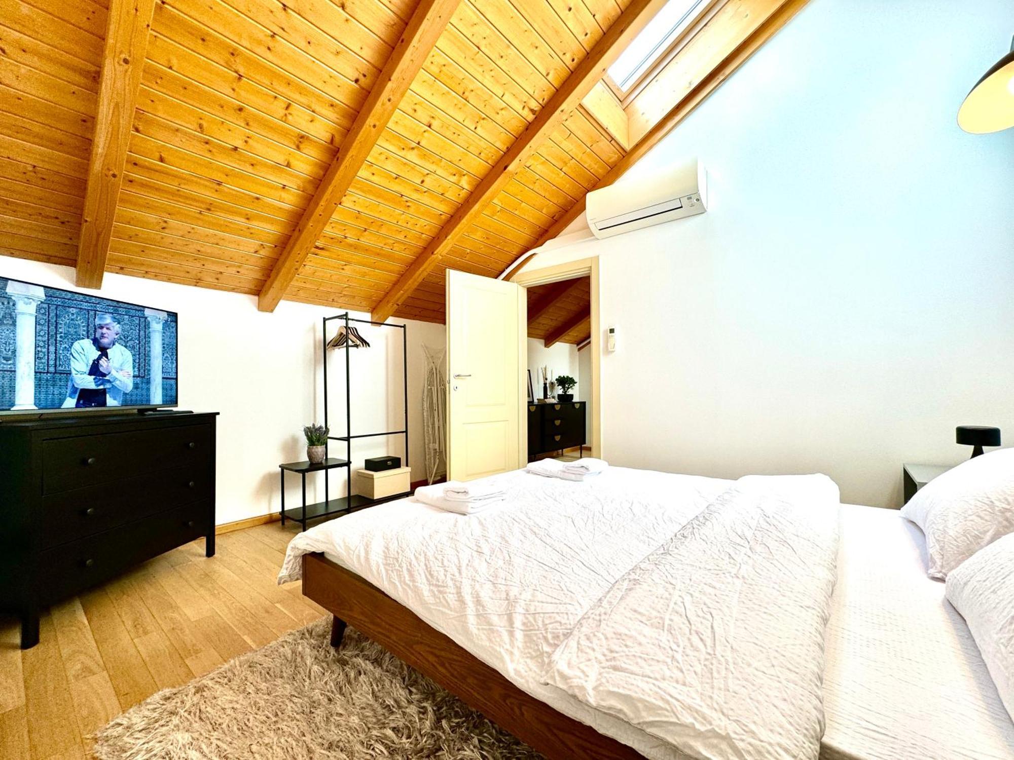 דירות טימישוארה Blue Nest מראה חיצוני תמונה
