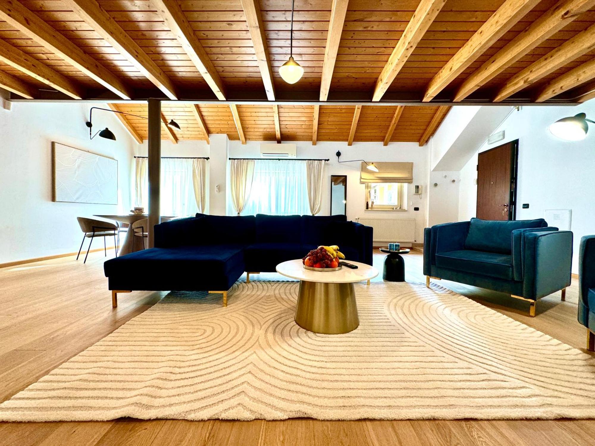 דירות טימישוארה Blue Nest מראה חיצוני תמונה
